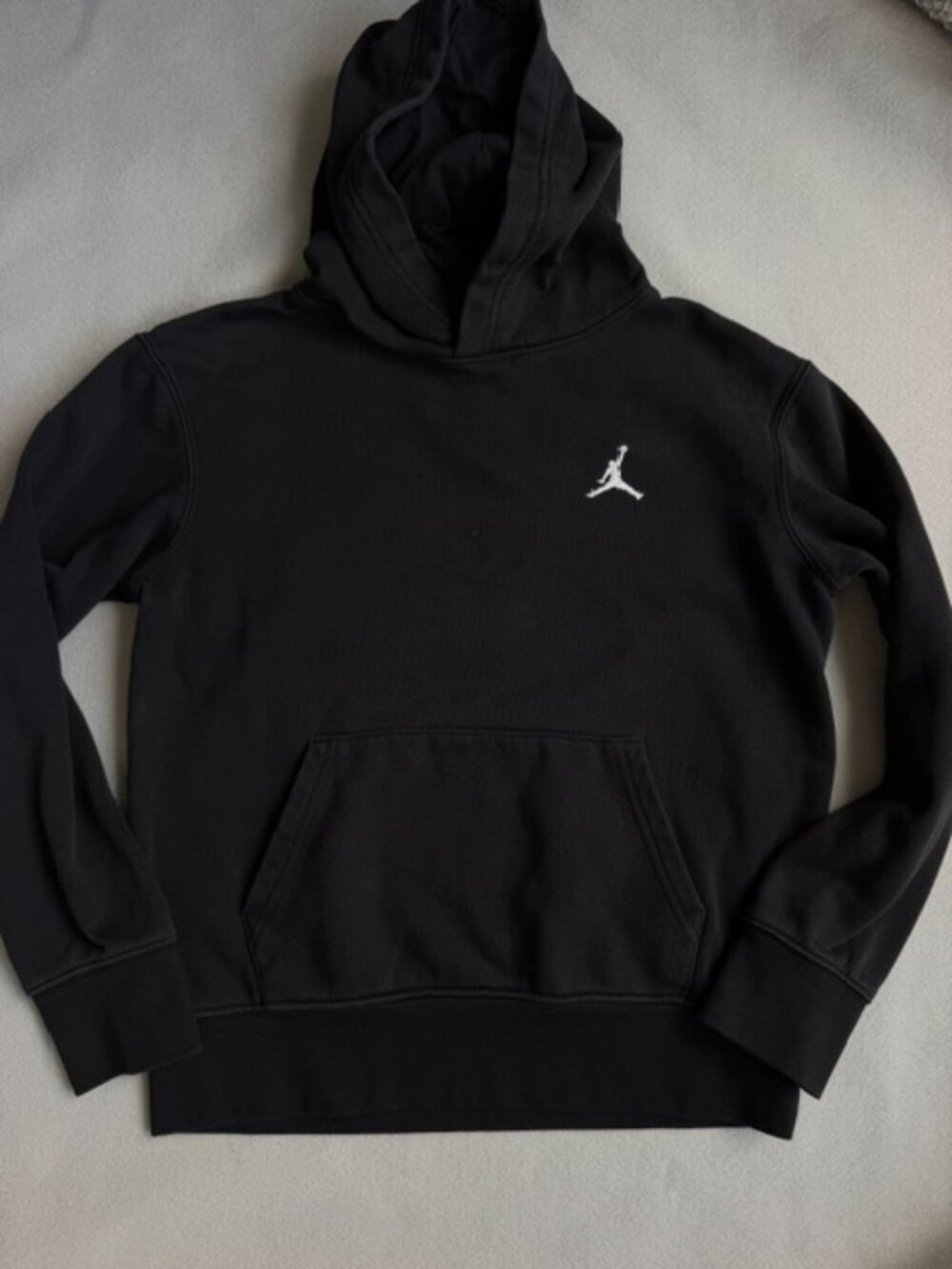 Jordan boys hoodie sweatshirt size Medium (10/12 years) black sweater